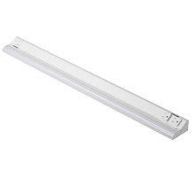 American Lighting UCR-5CCT-8-WH - COURANT 8"